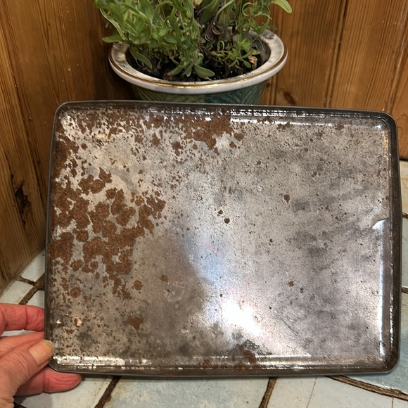 'BLESS THIS HOUSE' Vintage Cookie Tin by Carr's Famous Biscuit Company - Picture 7 of 9